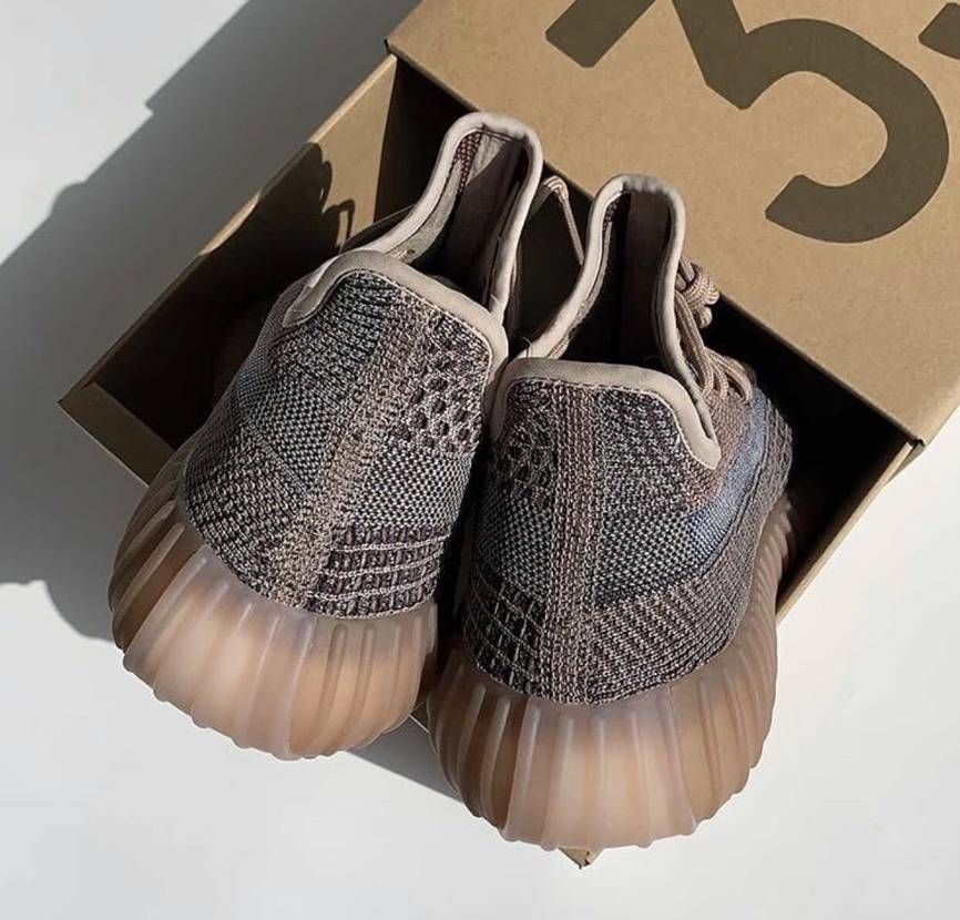 【スニダンで購入可】11/11発売 ADIDAS YEEZY BOOST 350 V2 "FADE" 抽選/定価/販売店舗まとめ 11枚目