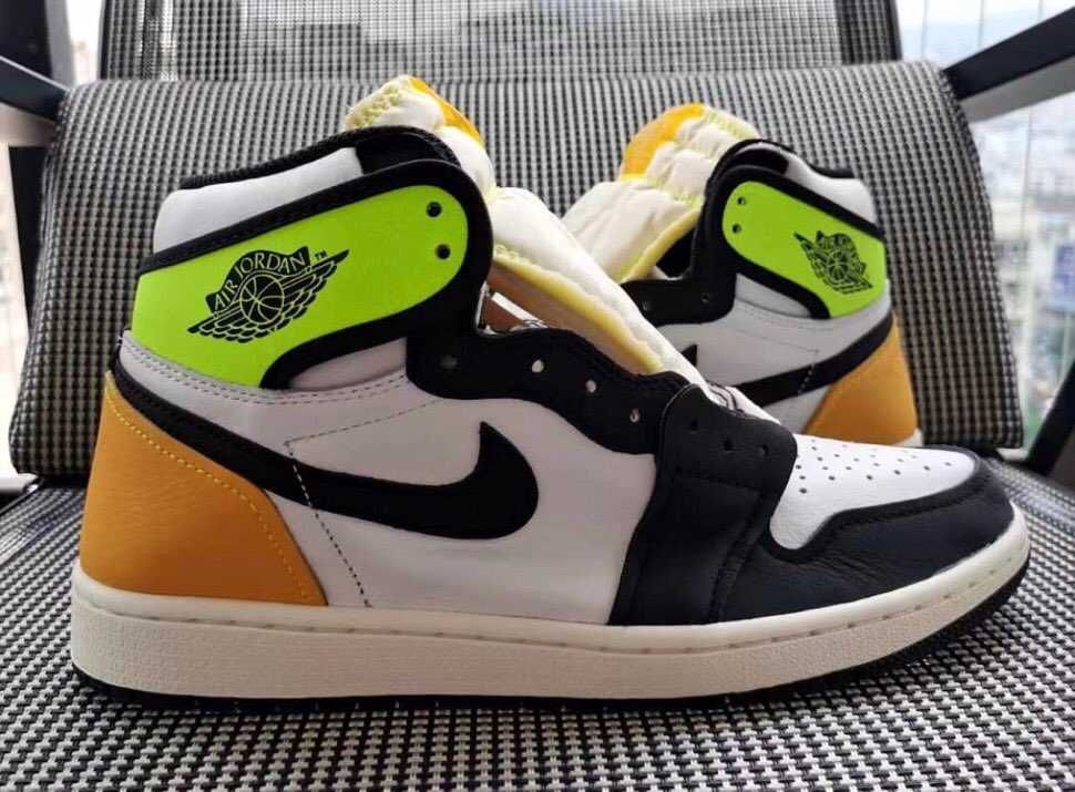 【スニダンで購入可】NIKE AIR JORDAN 1 HIGH OG "VOLT GOLD" 抽選/定価 /販売店舗まとめ 16枚目