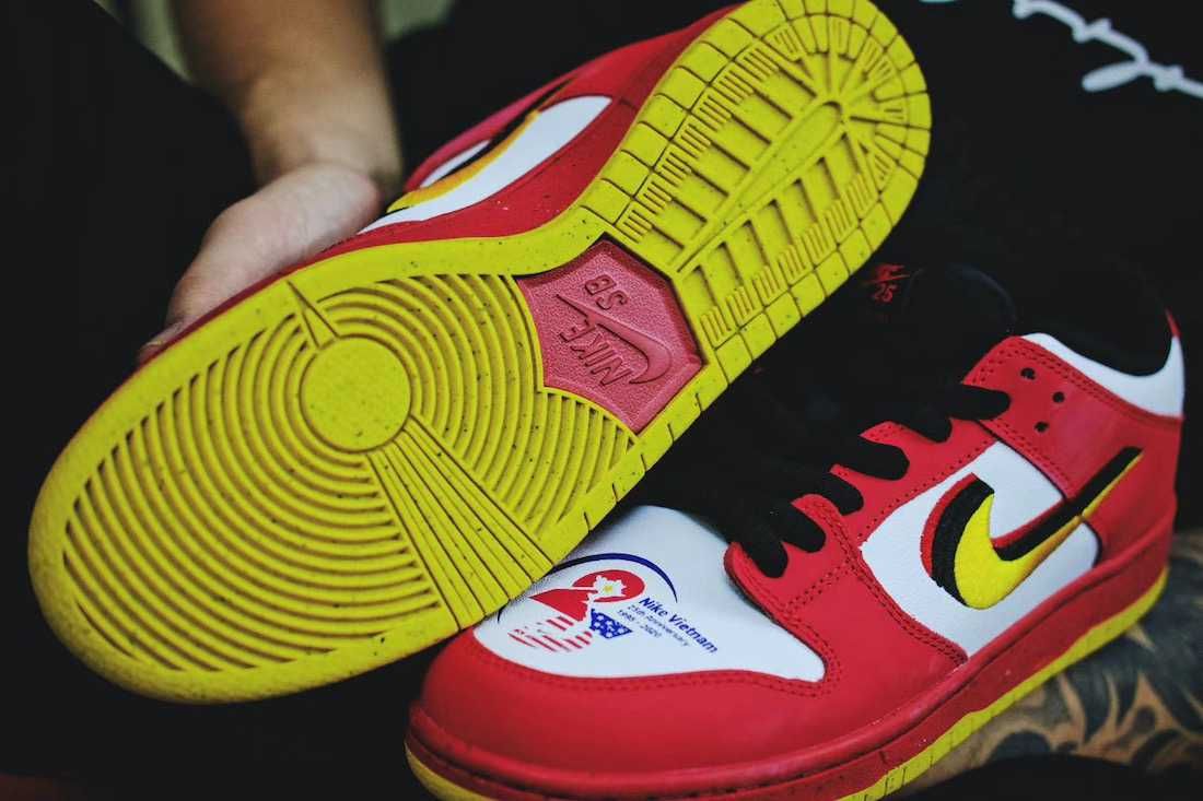 【2020or21発売】NIKE SB DUNK LOW "VIETNAM 25th ANNIVERSARY" 抽選/定価/販売店舗まとめ 13枚目