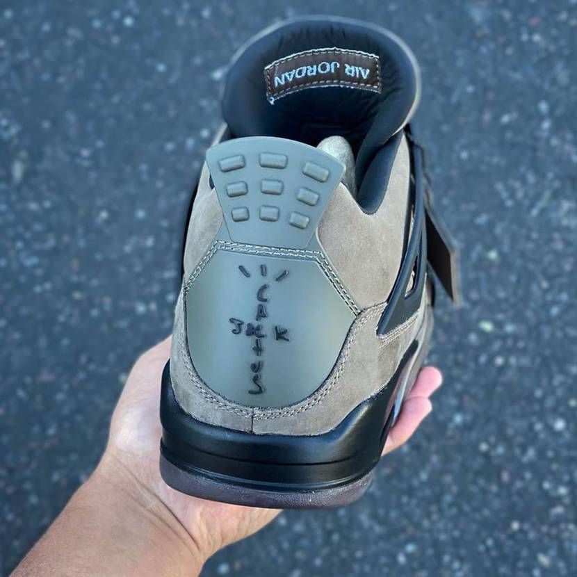 【リーク】TRAVIS SCOTT × NIKE AIR JORDAN 4 "OLIVE" 抽選/定価/販売店舗まとめ 2枚目
