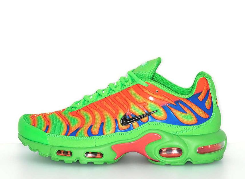 SUPREME × NIKE AIR MAX PLUS