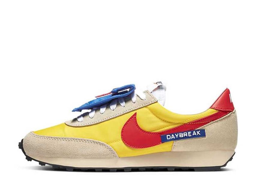 ナイキ ウィメンズ デイブレイク "ポケットイエロー"