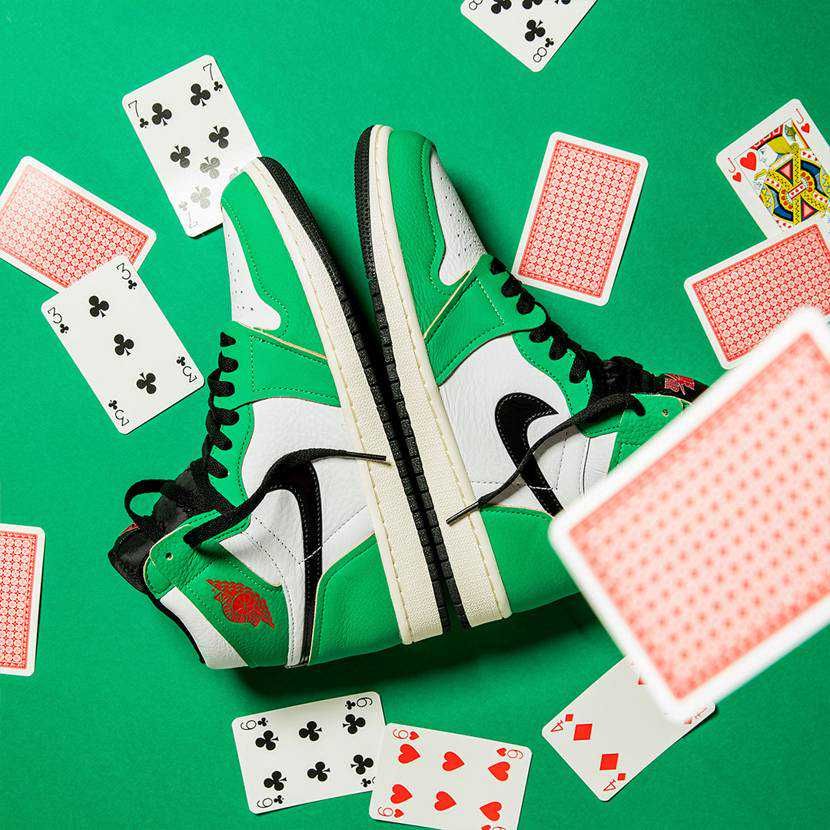 【スニダンで購入可】NIKE AIR JORDAN 1 HIGH OG LUCKY GREEN/WHITE-SAIL-BLACK  抽選/定価/販売店舗まとめ 3枚目