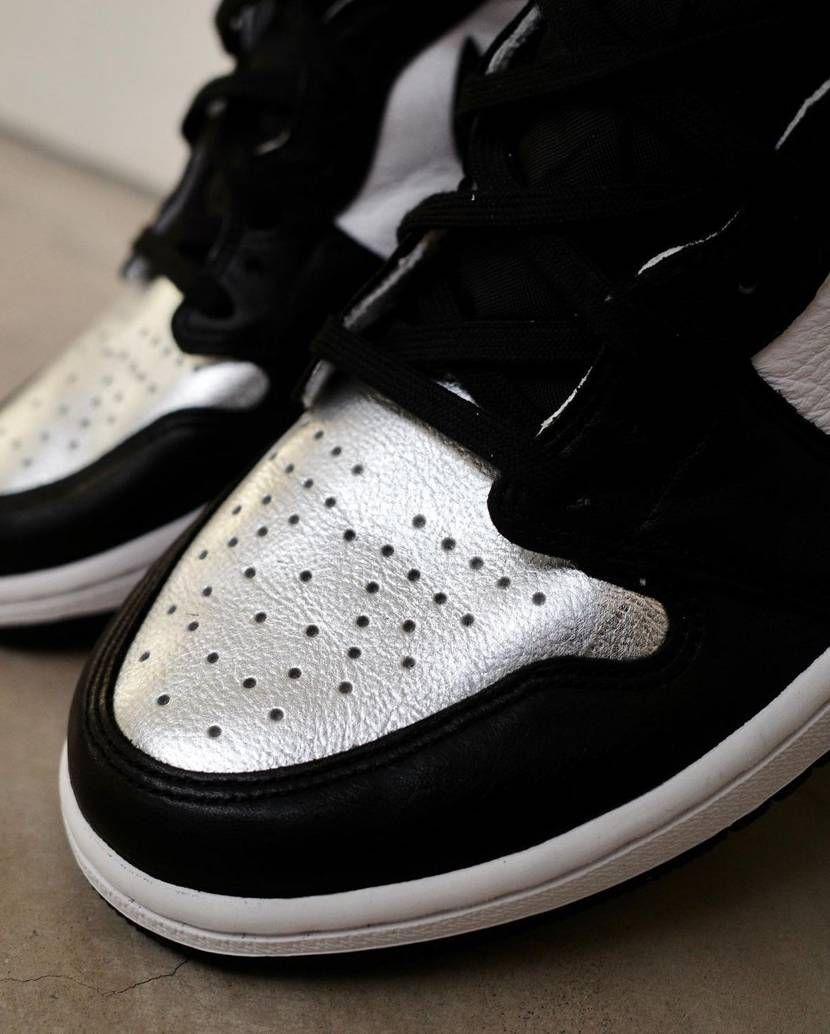 【スニダンで購入可】2/12発売 NIKE WMNS AIR JORDAN 1 HIGH OG "SILVER TOE" 抽選/定価/販売店舗まとめ 12枚目