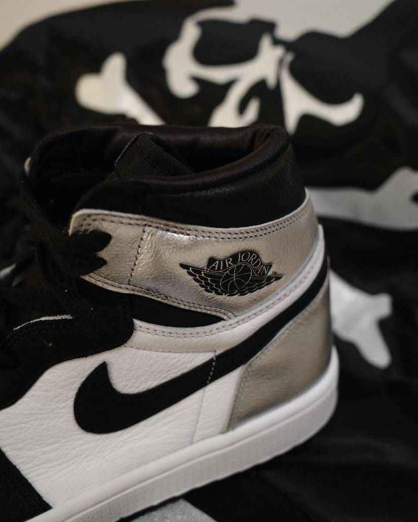 【スニダンで購入可】2/12発売 NIKE WMNS AIR JORDAN 1 HIGH OG "SILVER TOE" 抽選/定価/販売店舗まとめ 11枚目