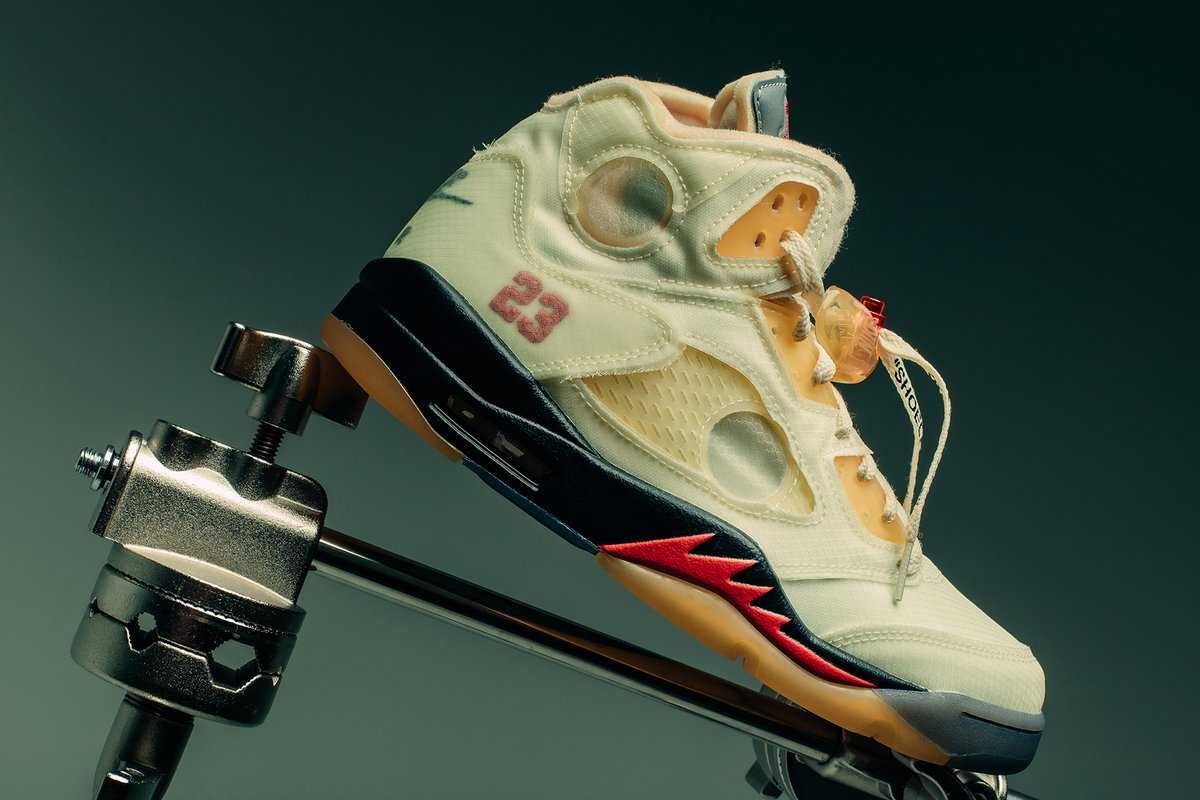 【スニダンで購入可】OFF-WHITE × NIKE AIR JORDAN 5 "SAIL" 抽選/定価/販売店舗まとめ 2枚目