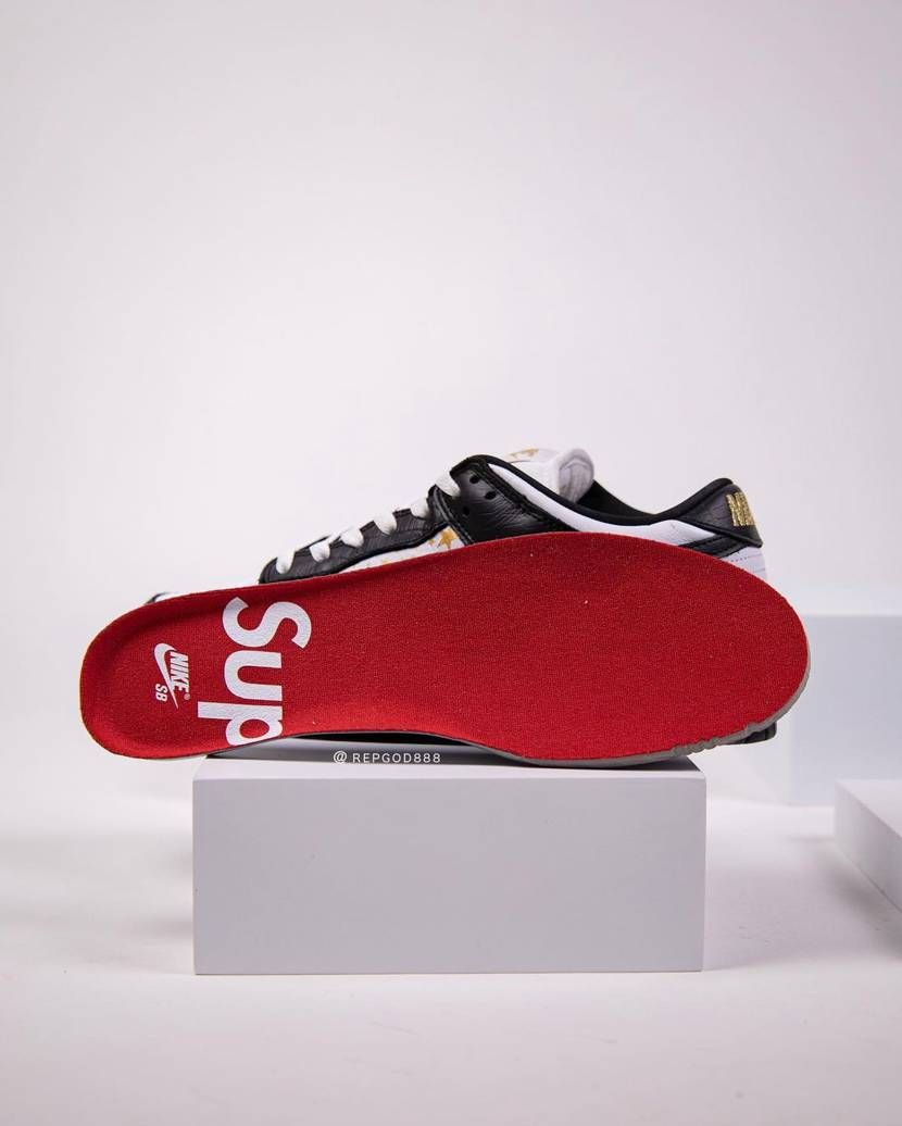 【スニダンで購入可】3/6発売 Supreme × Nike SB Dunk Low OG QS "Gold Stars" 4colors 抽選/定価/販売店舗まとめ 99枚目