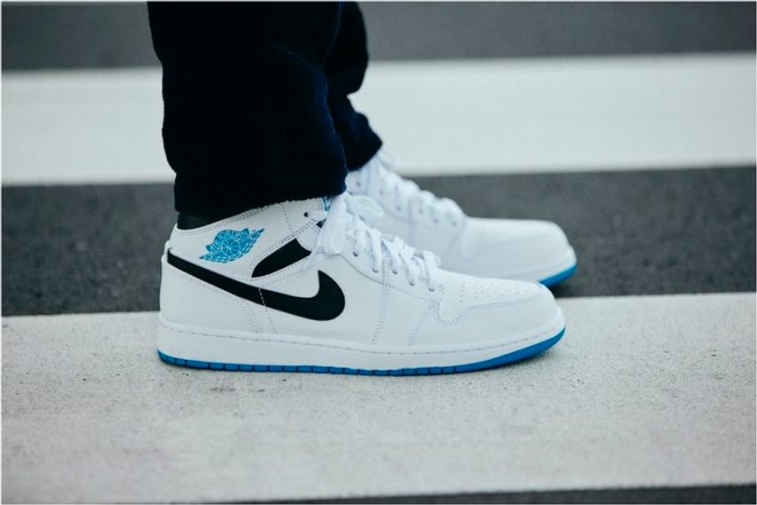 Blue and white aj1 shop