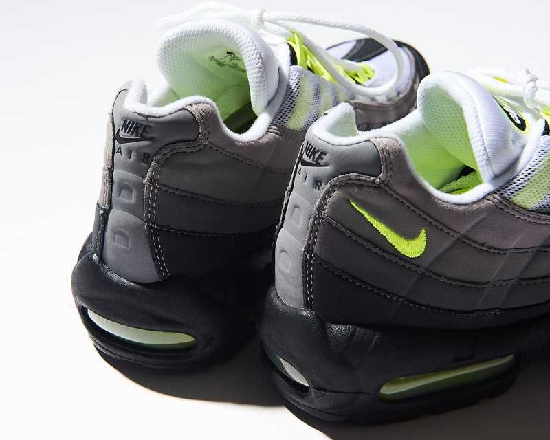 【スニダンで購入可】NIKE AIR MAX 95 OG "NEON YELLOW" 2020(ネオンイエロー/イエローグラデ) 抽選/定価/販売店舗まとめ 21枚目
