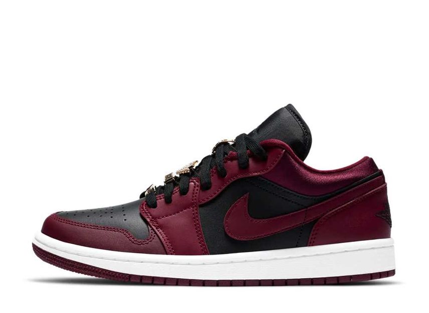 NIKE WMNS AIR JORDAN 1 LOW
