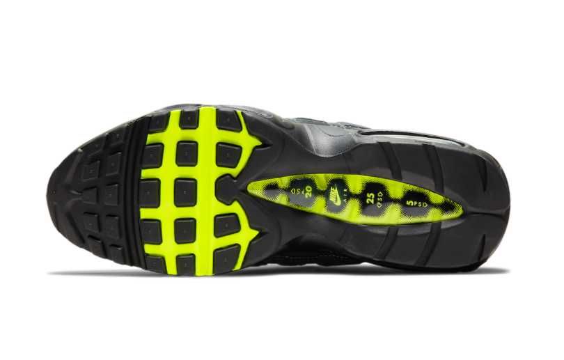 【スニダンで購入可】NIKE AIR MAX 95 OG "NEON YELLOW" 2020(ネオンイエロー/イエローグラデ) 抽選/定価/販売店舗まとめ 9枚目