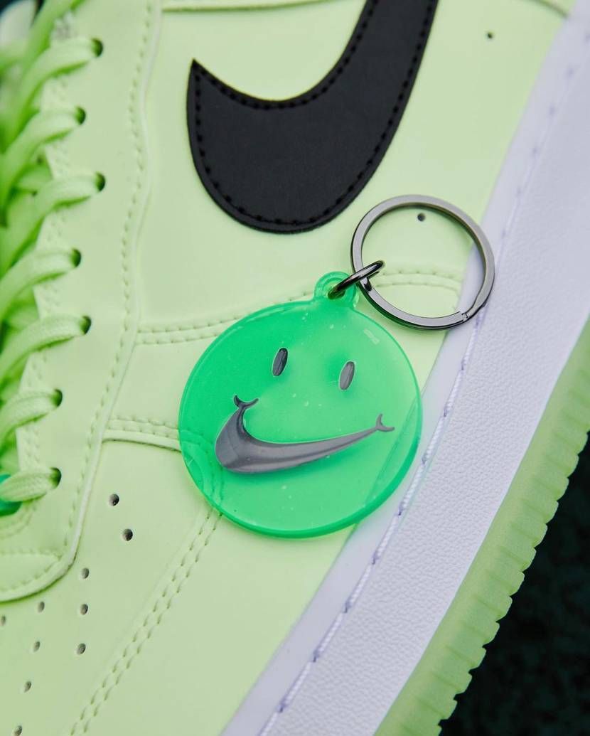 【スニダンで購入可】NIKE WMNS AIR FORCE 1 '07 LX 2COLORS 定価/販売店舗まとめ 9枚目