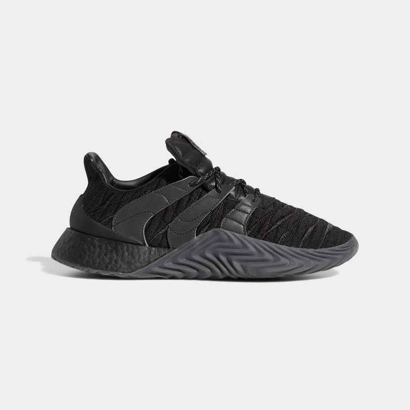 【スニダンで購入可】PHARRELL WILLIAMS × ADIDAS "TRIPLE BLACK COLLECTION" 抽選/定価/販売店舗まとめ 8枚目