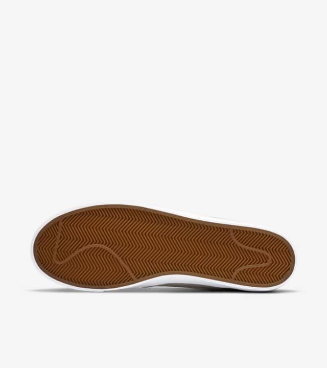 【スニダンで購入可】MEDICOM TOY × NIKE SB BLAZER LOW "BE@RBRICK" 抽選/定価/販売店舗まとめ 5枚目