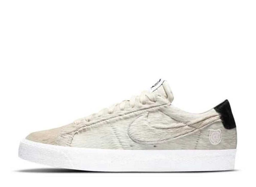 MEDICOM TOY × NIKE SB BLAZER LOW