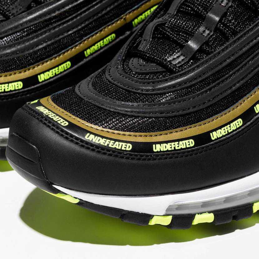 【スニダンで購入可】UNDEFEATED × NIKE AIR MAX 97 3COLORS 抽選/定価/販売店舗まとめ 7枚目