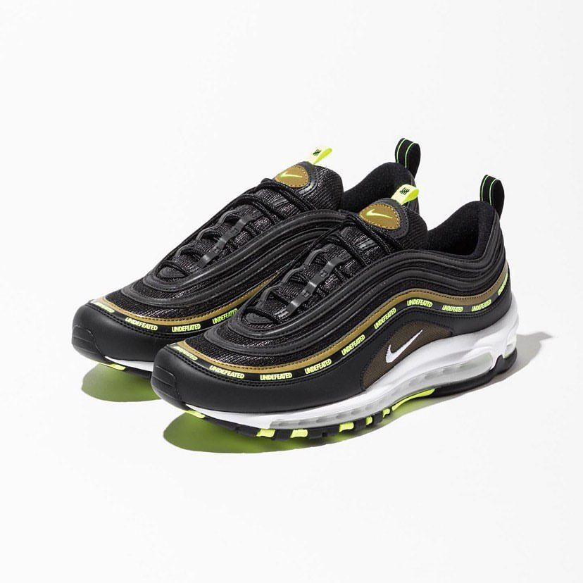 【スニダンで購入可】UNDEFEATED × NIKE AIR MAX 97 3COLORS 抽選/定価/販売店舗まとめ 3枚目