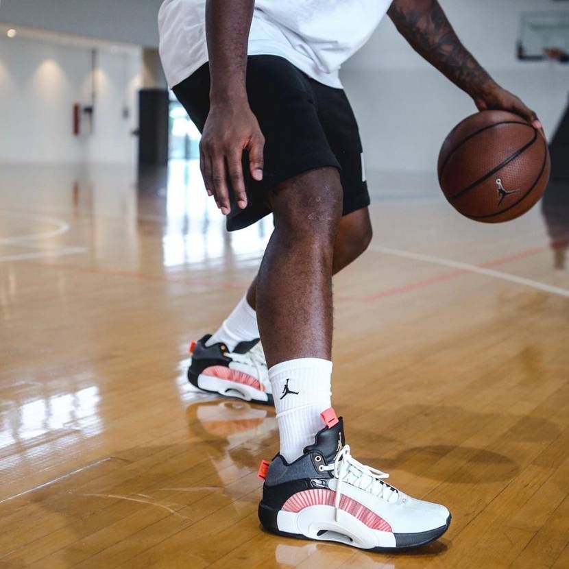 【スニダンで購入可】TITAN × NIKE AIR JORDAN 35 抽選/定価/販売店舗まとめ 2枚目