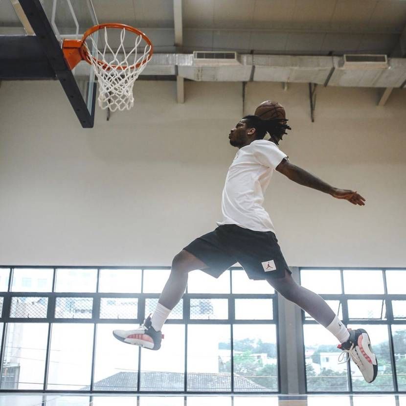 【スニダンで購入可】TITAN × NIKE AIR JORDAN 35 抽選/定価/販売店舗まとめ 4枚目