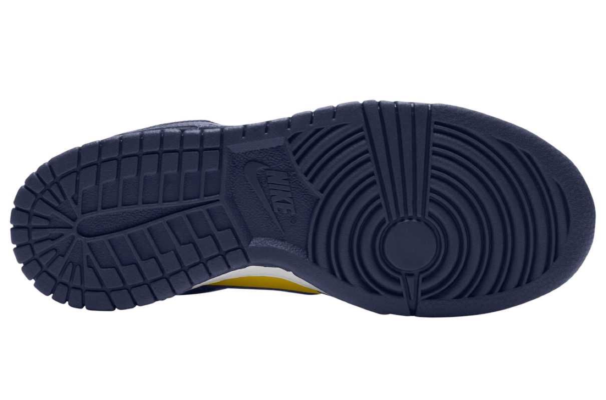 【スニダンで購入可】NIKE DUNK LOW "MICHIGAN" 抽選/定価/販売店舗まとめ 12枚目