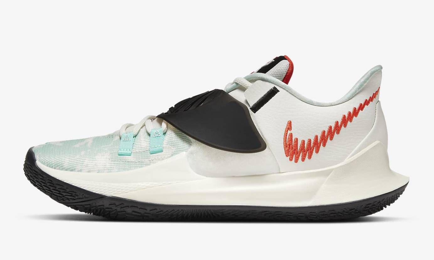 【スニダンで購入可】NIKE KYRIE 3 LOW "SAIL/BLACK/TEAM ORANGE" 抽選/定価/販売店舗まとめ 2枚目