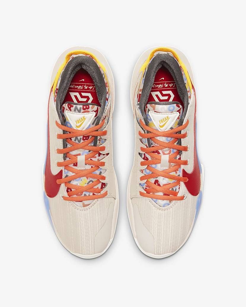 【スニダンで購入可】NIKE ZOOM FREAK 2 "DESERT SAND/SAIL/CAMELLIA/GYM RED" 抽選/定価/販売店舗まとめ 3枚目