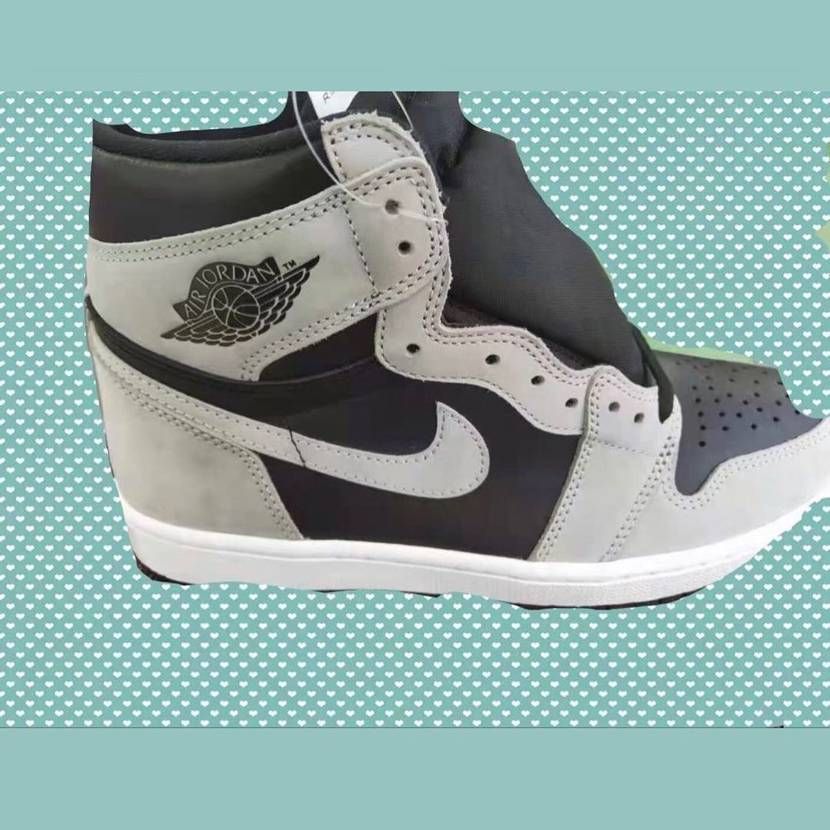 ã5/15çºå£²ãNIKE AIR JORDAN 1 HIGH OG 