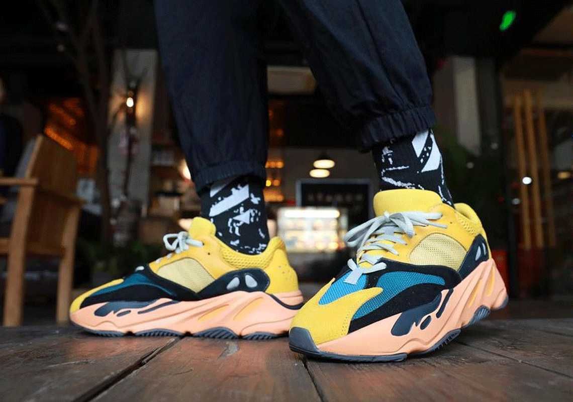 【スニダンで購入可】1/23発売 ADIDAS YEEZY BOOST 700 "SUN" 抽選/定価/販売店舗まとめ 3枚目
