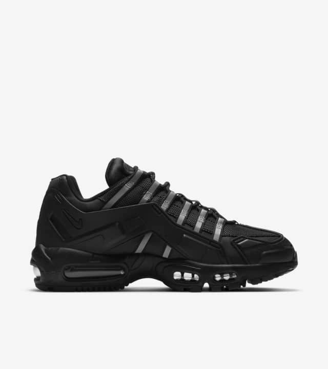 【スニダンで購入可】NIKE AIR MAX 95 NDSTRKT "BLACK" 抽選/定価/販売店舗まとめ 4枚目