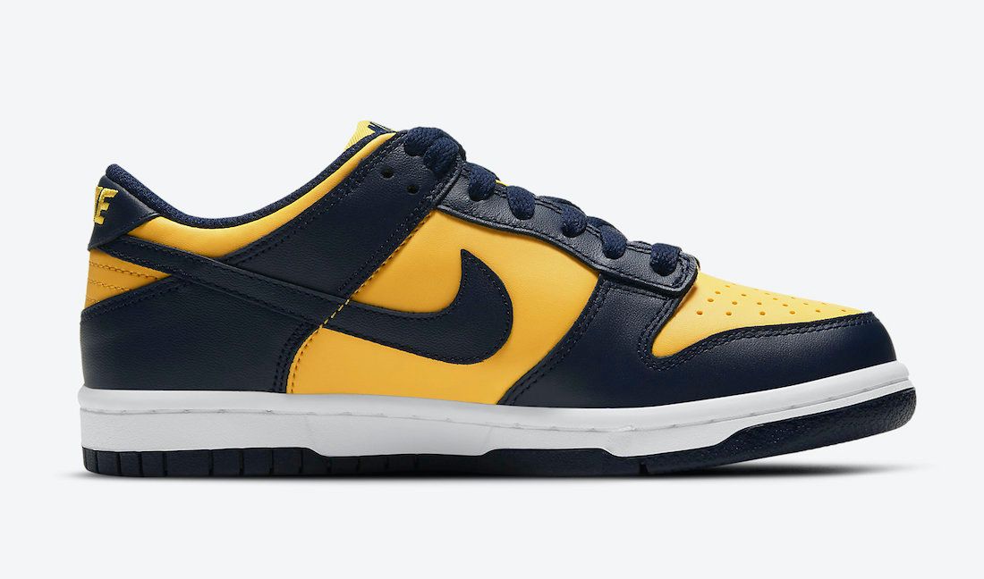 【スニダンで購入可】NIKE DUNK LOW "MICHIGAN" 抽選/定価/販売店舗まとめ 4枚目