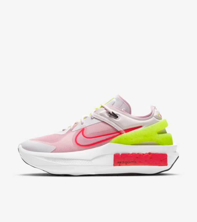 【スニダンで購入可】NIKE WMNS FONTANKA EDGE "LIGHT ARCTIC PINK" 抽選/定価/販売店舗まとめ 2枚目