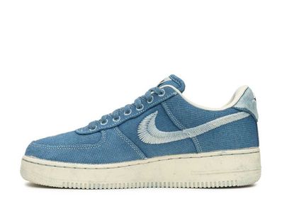 スニダンで購入可】STUSSY × NIKE AIR FORCE 1