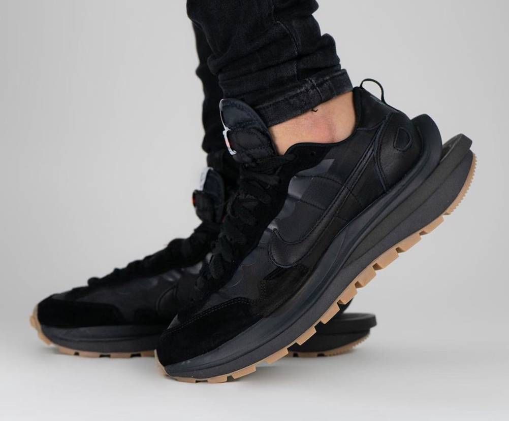 【スニダンで購入可】SACAI × NIKE VAPOR WAFFLE 2COLORS 抽選/定価/販売店舗まとめ 36枚目