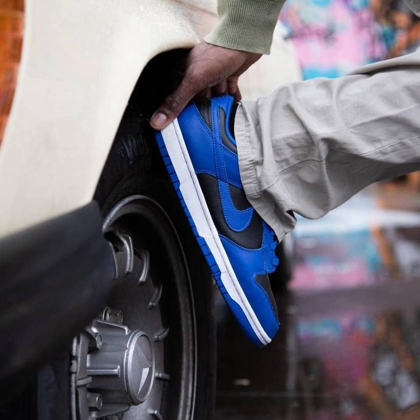 【スニダンで購入可】NIKE DUNK LOW "HYPER COBALT" 抽選/定価/販売店舗まとめ 2枚目