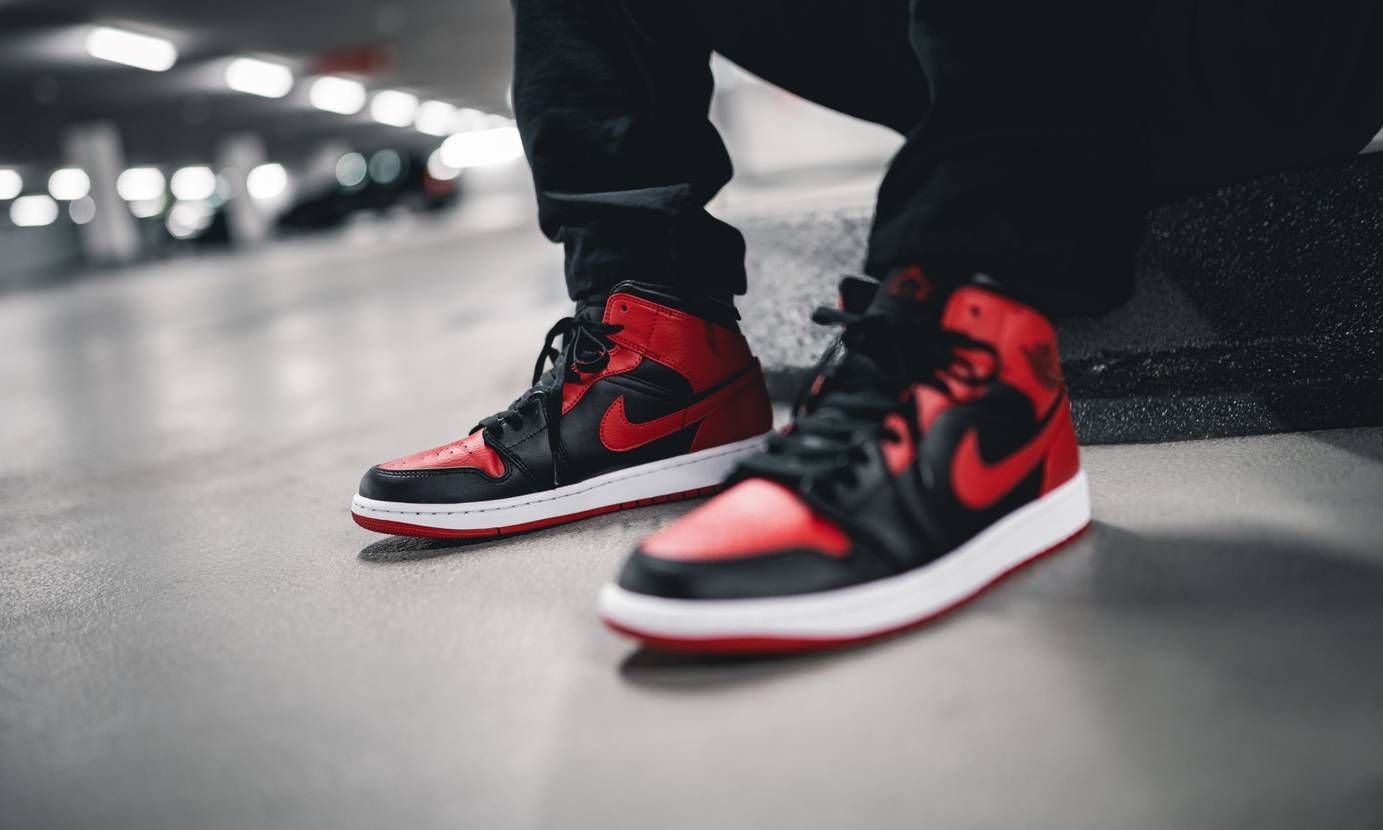 【スニダンで購入可】NIKE AIR JORDAN 1 MID "BRED" 抽選/定価 /販売店舗まとめ 3枚目