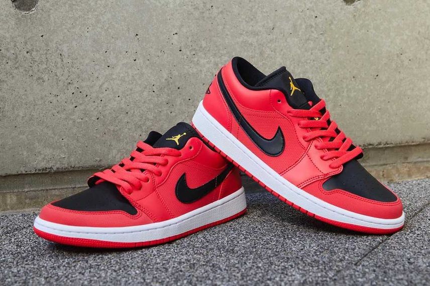 【スニダンで購入可】NIKE WMNS AIR JORDAN 1 LOW "SIREN RED/BLACK/GOLD" 抽選/定価/販売店舗まとめ