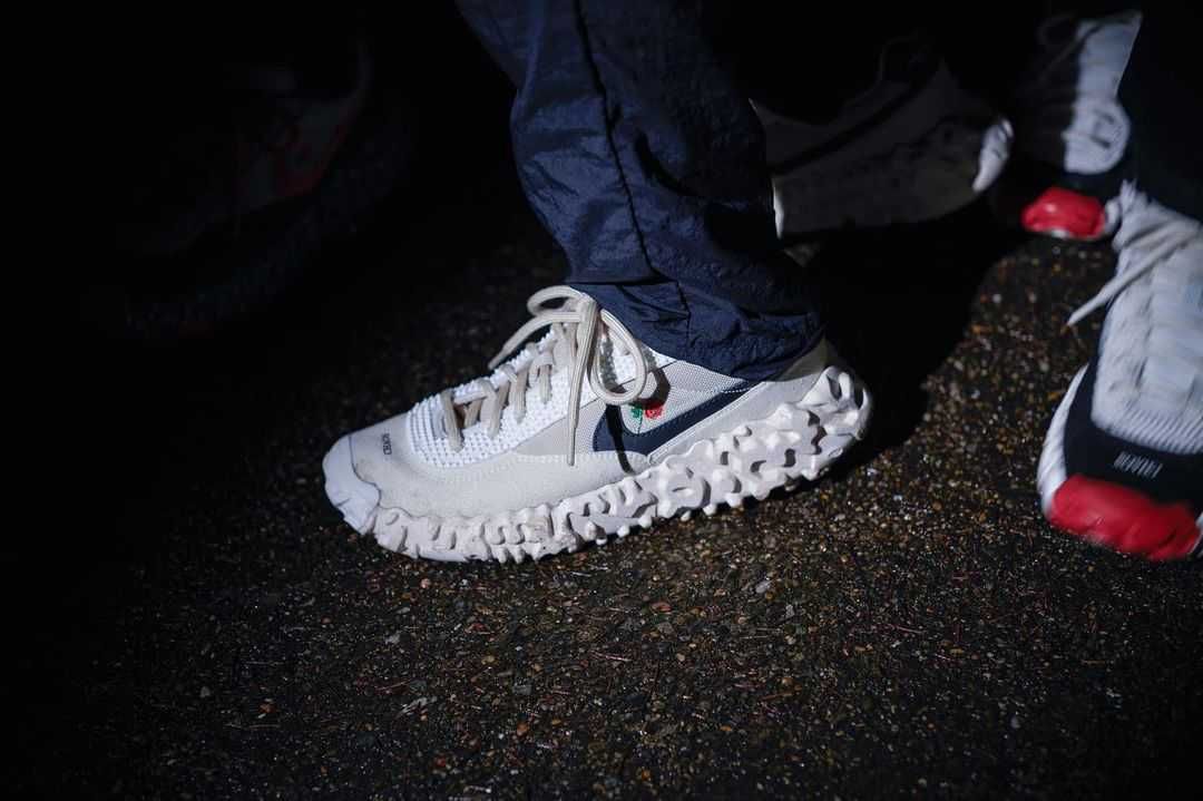 【スニダンで購入可】2/19発売 UNDERCOVER × NIKE OVERBREAK 抽選/定価/販売店舗まとめ 2枚目
