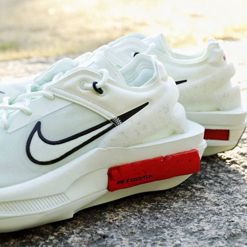 【スニダンで購入可】NIKE WMNS FONTANKA EDGE 2COLORS 抽選/定価/販売店舗まとめ 3枚目