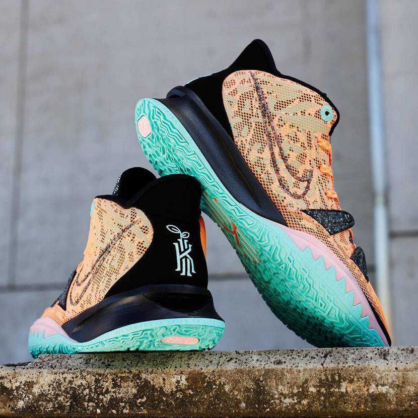 【スニダンで購入可】NIKE KYRIE 7 "PLAY TO FUTURE" 抽選/定価/発売店舗まとめ 3枚目