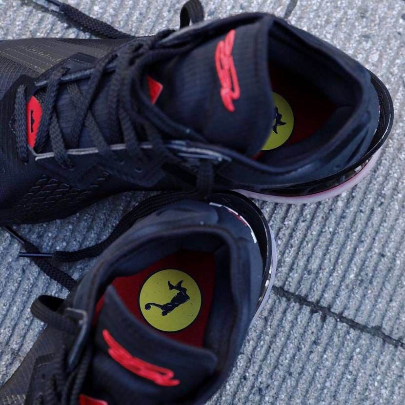【スニダンで購入可】NIKE LEBRON XVIII LOW "BLACK" 抽選/定価/販売店舗まとめ 3枚目