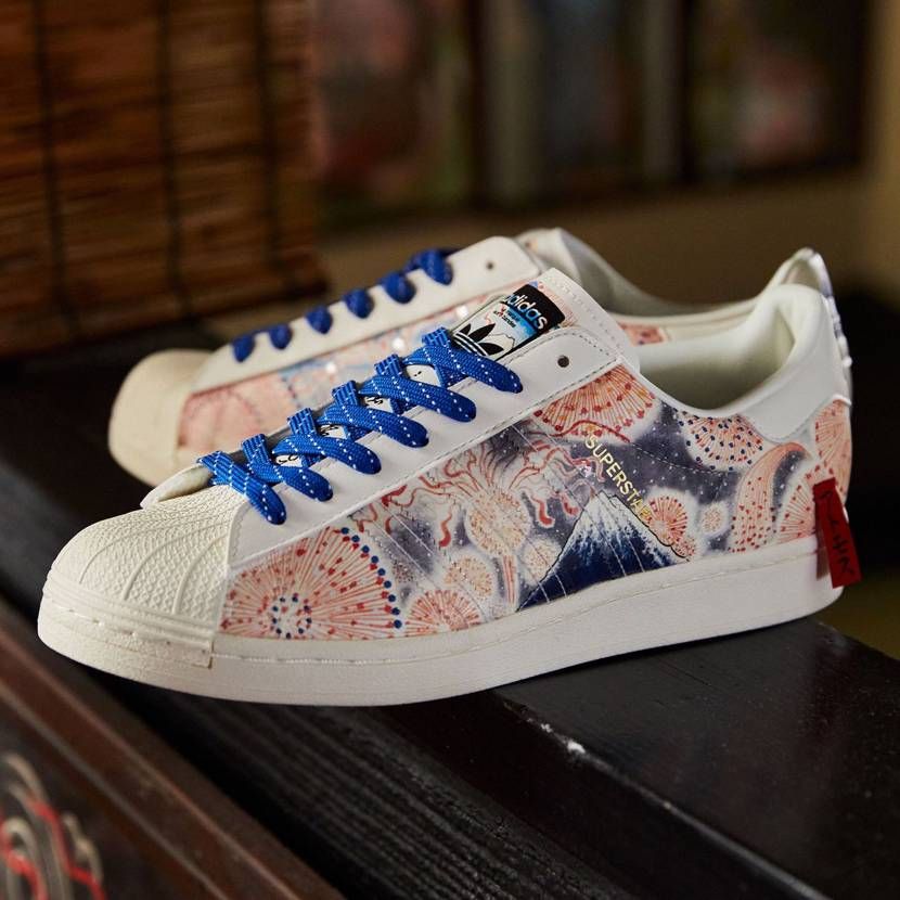 【スニダンで購入可】atmos × ADIDAS ORIGINALS SUPERSTAR "Mt. FUJI" 定価/販売店舗まとめ 5枚目
