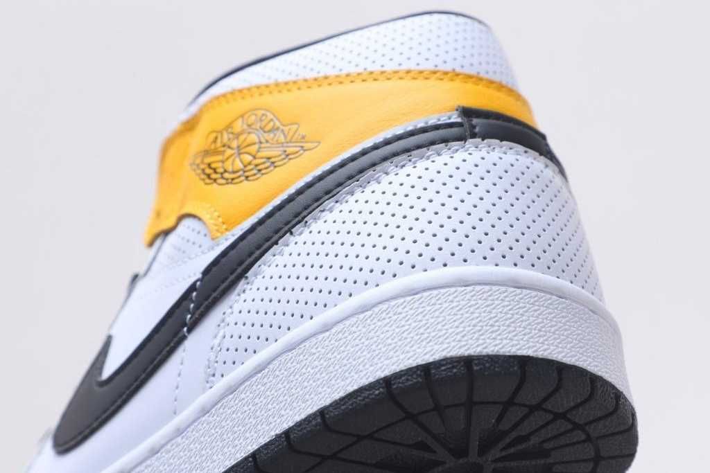 【スニダンで購入可】NIKE WMNS AIR JORDAN 1 MID "WHITE/BLACK/GOLD" 抽選/定価/販売店舗まとめ 6枚目