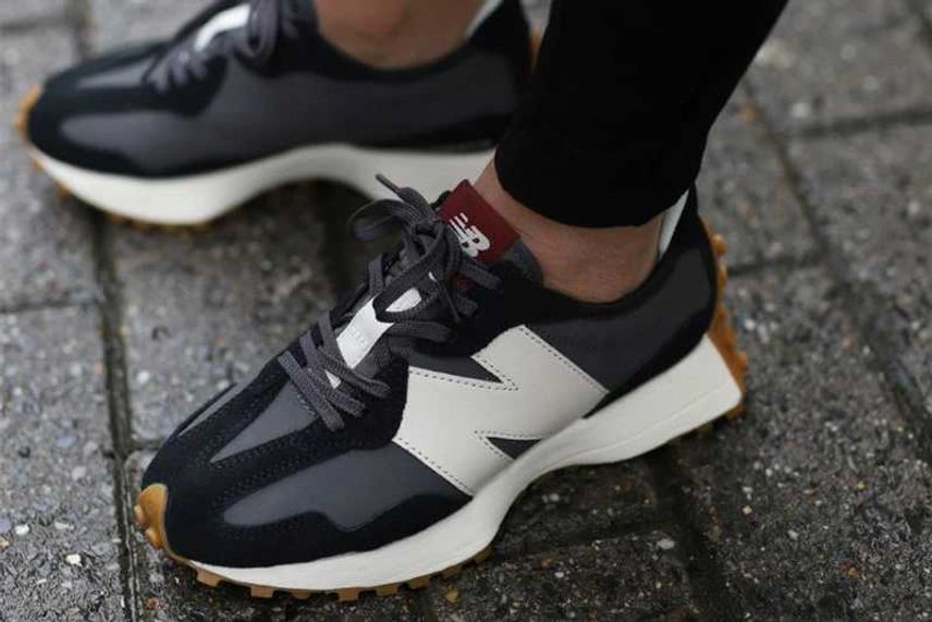 【スニダンで購入可】NEW BALANCE WMNS WS327KC "BLACK/MOONBEAM" 抽選/定価/販売店舗まとめ