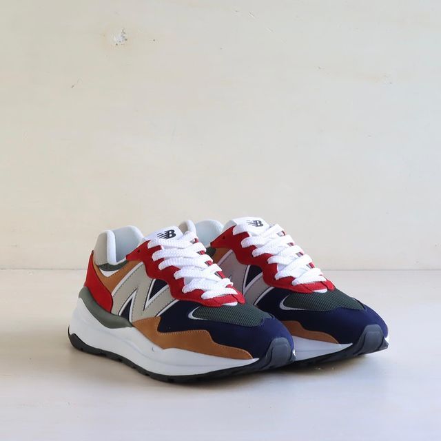 【スニダンで購入可】NEW BALANCE M5740 2COLORS 抽選/定価/販売店舗まとめ 4枚目
