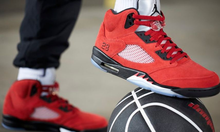 【スニダンで購入可】4/12発売 NIKE AIR JORDAN 5 "TORO BRAVO" 抽選/定価/販売店舗まとめ