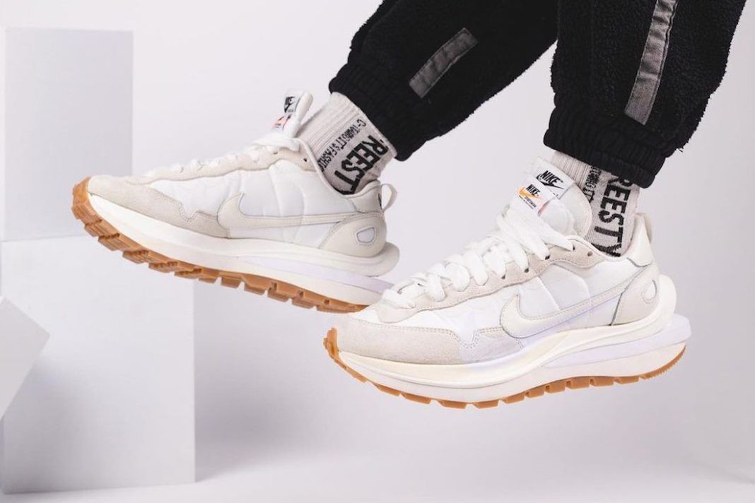 【スニダンで購入可】SACAI × NIKE VAPOR WAFFLE 2COLORS 抽選/定価/販売店舗まとめ 21枚目