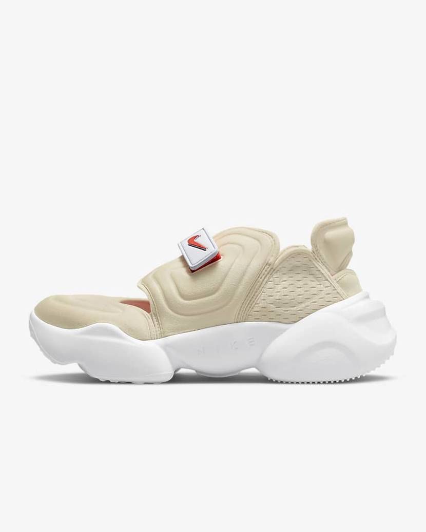 【スニダンで購入可】4/17・4/24発売 NIKE WMNS AIR AQUA RIFT 2COLORS 抽選/定価/販売店舗まとめ 2枚目