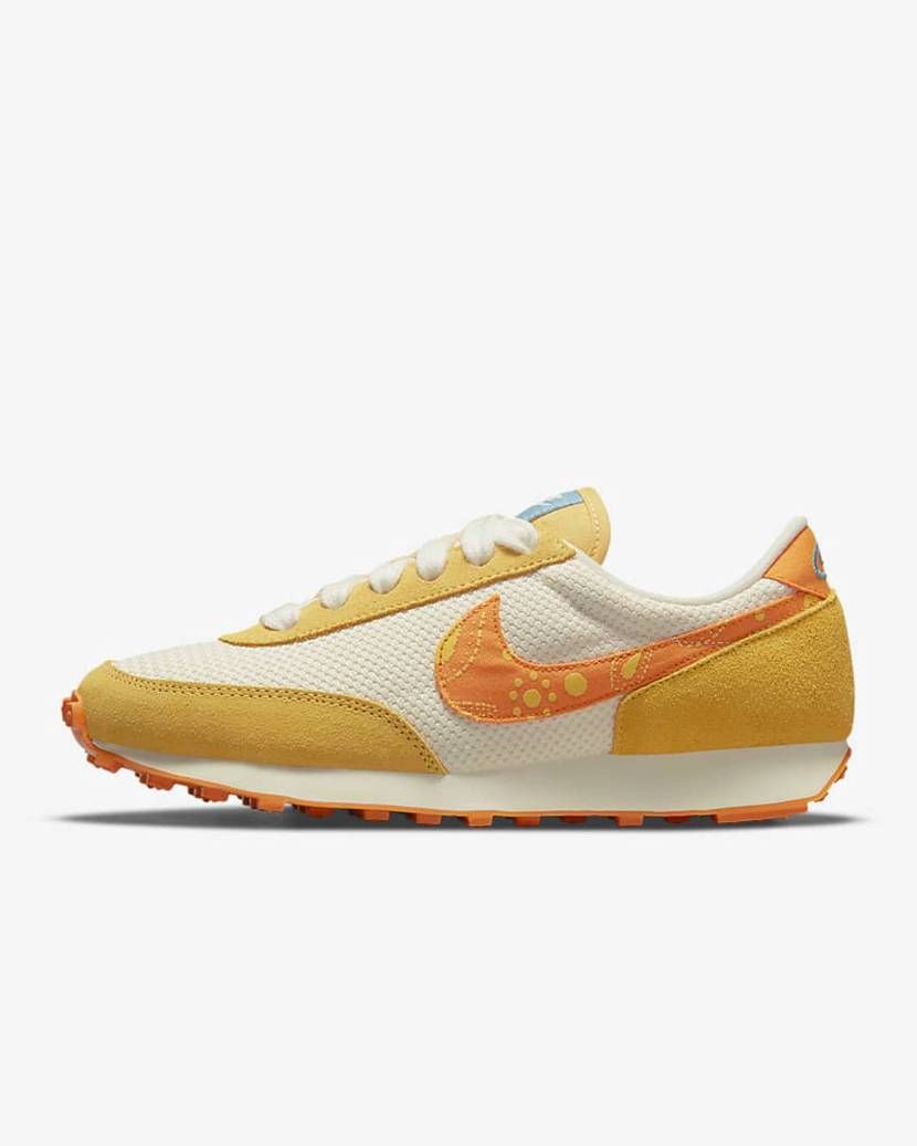 【スニダンで購入可】4/17・4/24発売 NIKE WMNS DAYBREAK "MAGMA ORANGE" 抽選/定価/販売店舗まとめ 2枚目