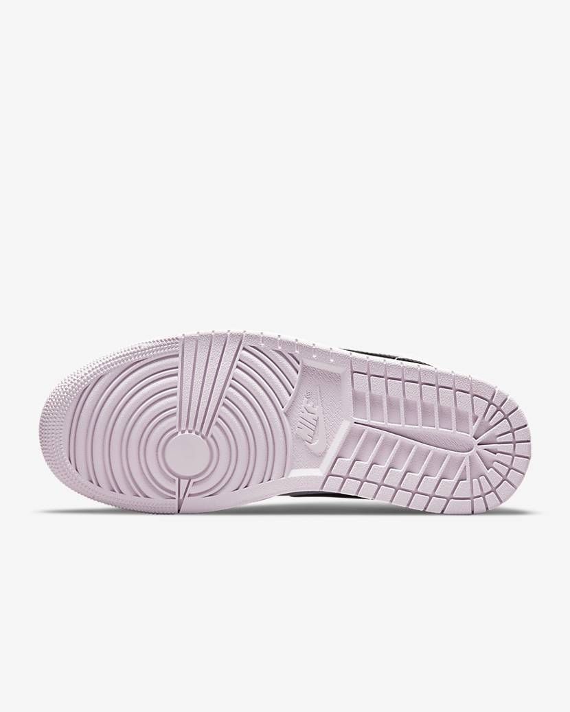 【スニダンで購入可】4/23発売 NIKE WMNS AIR JORDAN 1 MID "LIGHT VIOLET/WHITE/BLACK” 抽選/定価/販売店舗まとめ 7枚目