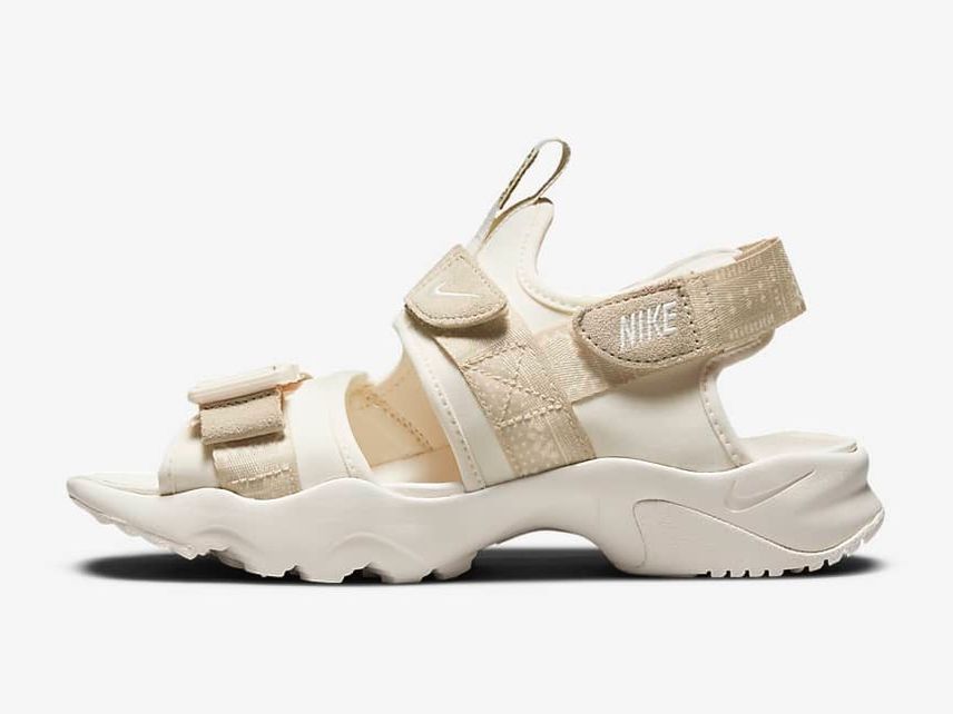 【スニダンで購入可】4/24発売 NIKE WMNS CANYON SANDALS "PALE IVORY/COCONUT MILK" 抽選/定価/販売店舗まとめ